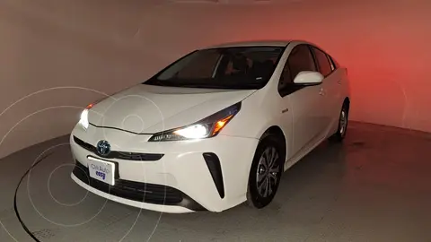 Toyota Prius Base usado (2020) color Blanco precio $300,000
