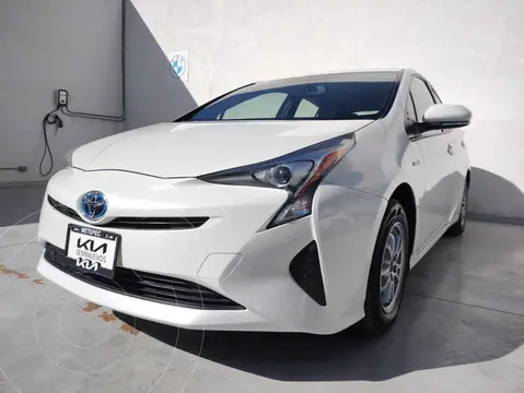 Toyota Prius Premium SR usado (2018) color Blanco precio $360,000