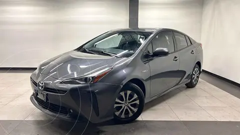 Toyota Prius Premium usado (2020) color Gris financiado en mensualidades(enganche $79,200 mensualidades desde $7,813)