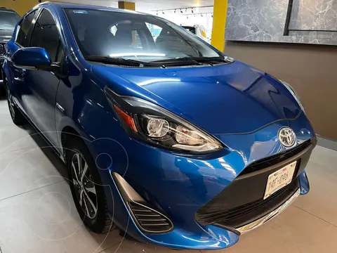 Toyota Prius Premium usado (2020) color Azul Acero precio $315,000