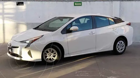 Toyota Prius BASE usado (2017) color Blanco financiado en mensualidades(enganche $59,180 mensualidades desde $5,838)
