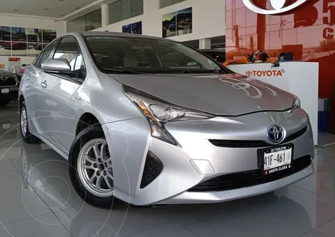 Toyota Prius BASE usado (2017) color plateado precio $259,000