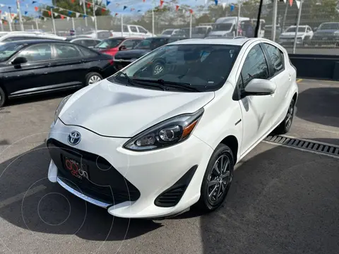 Toyota Prius Base usado (2021) color Blanco precio $299,000