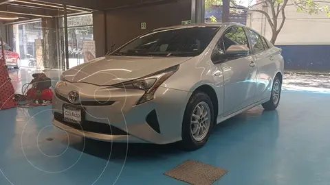 Toyota Prius BASE usado (2016) color plateado precio $216,000
