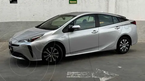 Toyota Prius Base usado (2022) color Plata precio $394,000