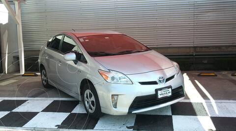 Toyota Prius BASE usado (2014) color Plata precio $250,000