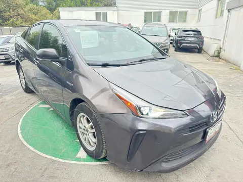 Toyota Prius BASE usado (2019) color Gris precio $279,990