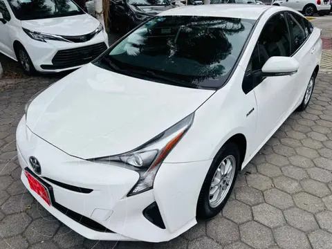 Toyota Prius BASE usado (2017) color Blanco precio $237,000