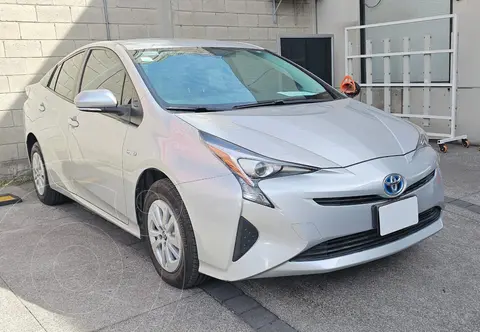 Toyota Prius Premium usado (2018) color plateado precio $380,000