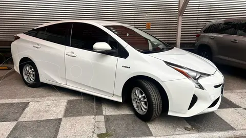 Toyota Prius Premium usado (2016) color Blanco precio $240,000