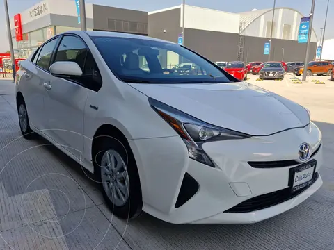 Toyota Prius 15l usado (2018) color Blanco precio $250,000