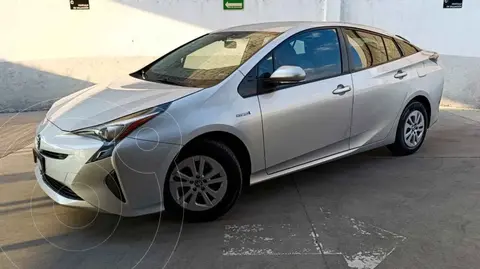 Toyota Prius BASE usado (2018) color Plata precio $279,000