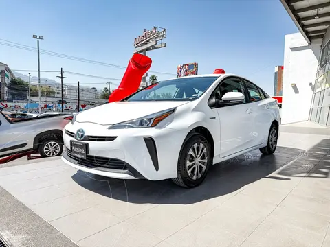 Toyota Prius Base usado (2022) color Blanco financiado en mensualidades(enganche $83,380 mensualidades desde $8,532)