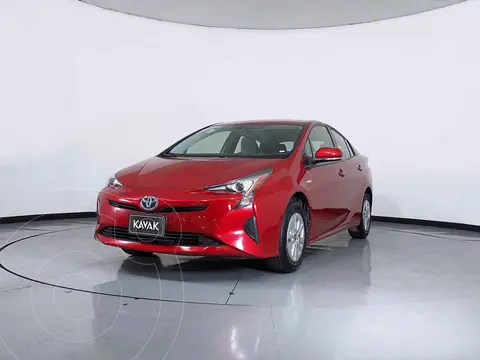 Toyota Prius BASE usado (2018) color Rojo precio $358,999