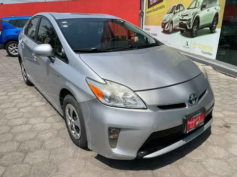 Toyota Prius Base usado (2014) color Plata financiado en mensualidades(enganche $57,500 mensualidades desde $4,241)