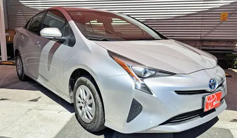 Toyota Prius Premium usado (2018) color plateado precio $360,000