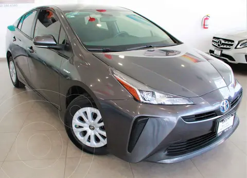 Toyota Prius BASE usado (2019) color Gris financiado en mensualidades(enganche $96,000 mensualidades desde $8,978)