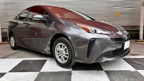 Toyota Prius Base usado (2022) color Gris precio $385,000