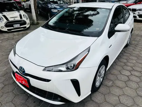Toyota Prius BASE usado (2019) color Blanco precio $284,000