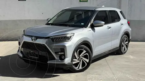 Toyota Raize XLE Aut usado (2023) color Plata precio $349,000