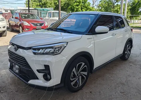 Toyota Raize XLE Aut usado (2023) color Blanco precio $315,000