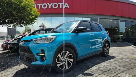 Toyota Raize XLE Aut Bi-Tono usado (2023) color Azul financiado en mensualidades(enganche $96,481 mensualidades desde $10,267)