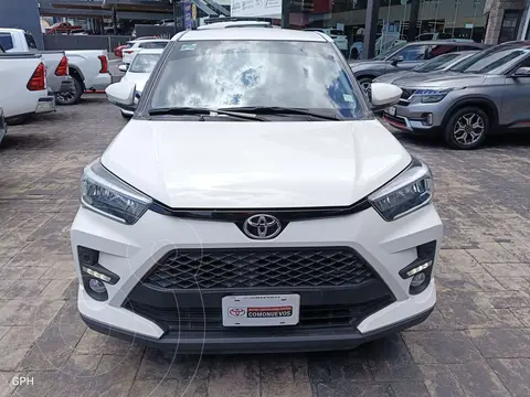 Toyota Raize XLE Aut usado (2023) color Blanco precio $355,000