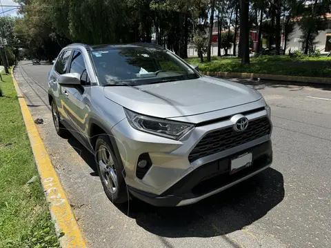 Toyota RAV4 HEV Limited usado (2019) color Plata Metalico precio $468,000