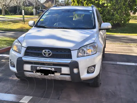 Toyota RAV4 2.4L 4x4 Aut Full usado (2011) color Blanco Perla precio $21.500.000
