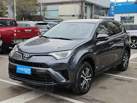 Toyota Rav4 2.0 Lujo 4X2 usado (2016) color Gris precio $15.090.000