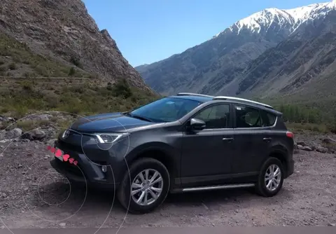 Toyota Rav4 2.0 Lujo 4X2 usado (2019) color Gris precio $14.000.000