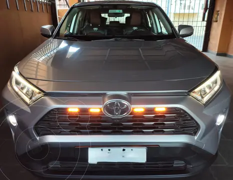 Toyota Rav4 2.0L LE usado (2021) color Plata precio $16.290.000