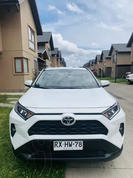 Toyota Rav4 2.0L LE usado (2022) color Blanco precio $19.300.000
