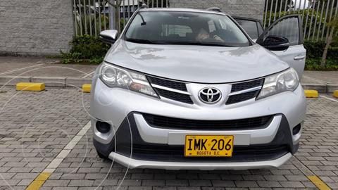 foto Toyota Rav4 2.0L 4x4 usado (2015) color Plata precio $71.900.000