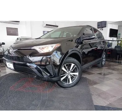 Toyota RAV4 LE usado (2016) color Negro precio $299,900