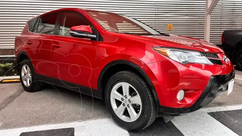 Toyota RAV4 Limited usado (2014) color Rojo precio $250,000