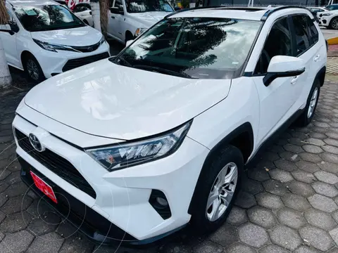 Toyota RAV4 XLE 4WD usado (2020) color Blanco financiado en mensualidades(enganche $109,381 mensualidades desde $9,716)