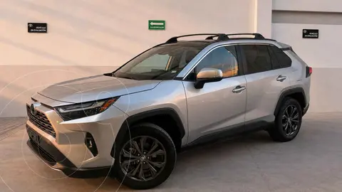 Toyota RAV4 Limited usado (2022) color Plata financiado en mensualidades(enganche $122,980 mensualidades desde $12,132)
