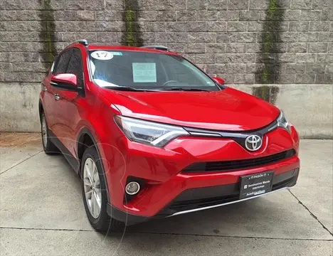 Toyota RAV4 Limited 4WD usado (2017) color Rojo precio $400,000