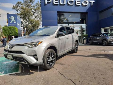 foto Toyota RAV4 SE 4WD usado (2017) color Plata precio $356,900
