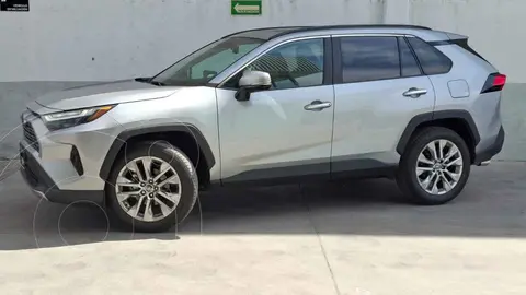 Toyota RAV4 Limited usado (2025) color Gris precio $705,000