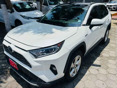 Toyota RAV4 Limited usado (2021) color Blanco precio $587,000