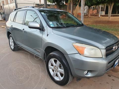 foto Toyota RAV4 2.4L Limited 4WD usado (2008) color Verde Oliva precio $128,000
