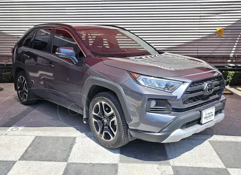 Toyota RAV4 Adventure usado (2021) color Gris precio $590,000
