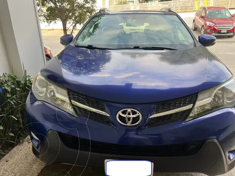 Toyota RAV4 Limited Platinum usado (2015) color Blanco precio $249,900