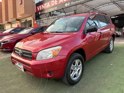 Toyota RAV4 2.4L Base usado (2008) color Rojo precio $149,999