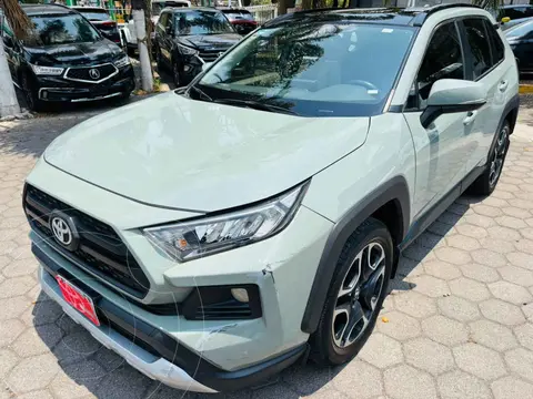 Toyota RAV4 Adventure usado (2019) color Verde financiado en mensualidades(enganche $125,506 mensualidades desde $11,148)