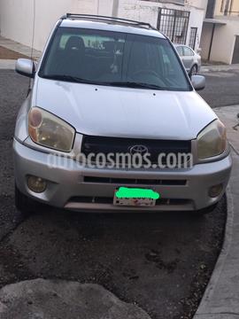 foto Toyota RAV4 2.4L Limited usado (2004) color Plata precio $88,500