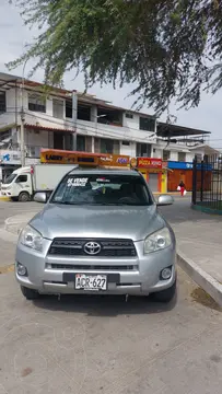 Toyota Rav4 2.5L 4x4 Aut usado (2009) color Plata Metalico precio u$s11,000