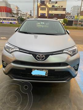 foto Toyota Rav4 2.0L Sport 4x2 usado (2017) color Plata Metálico precio u$s23,600